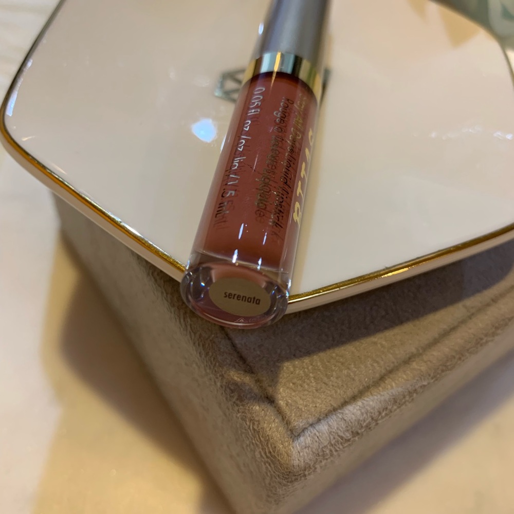 Stila Stay All Day Liquid Lipstick • Serenata. • - Picture 6 of 7